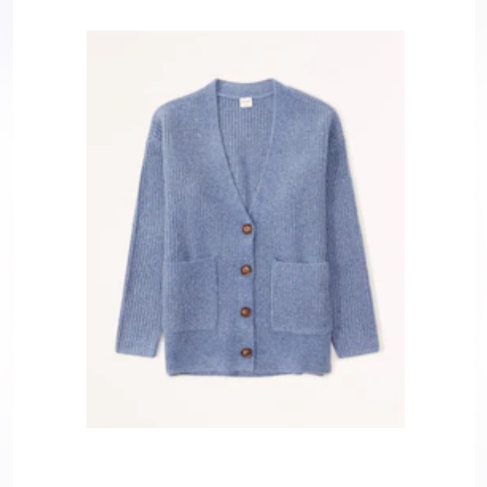 Abercrombie & Fitch Fluffy Oversized Cardigan in Blue | Size Small